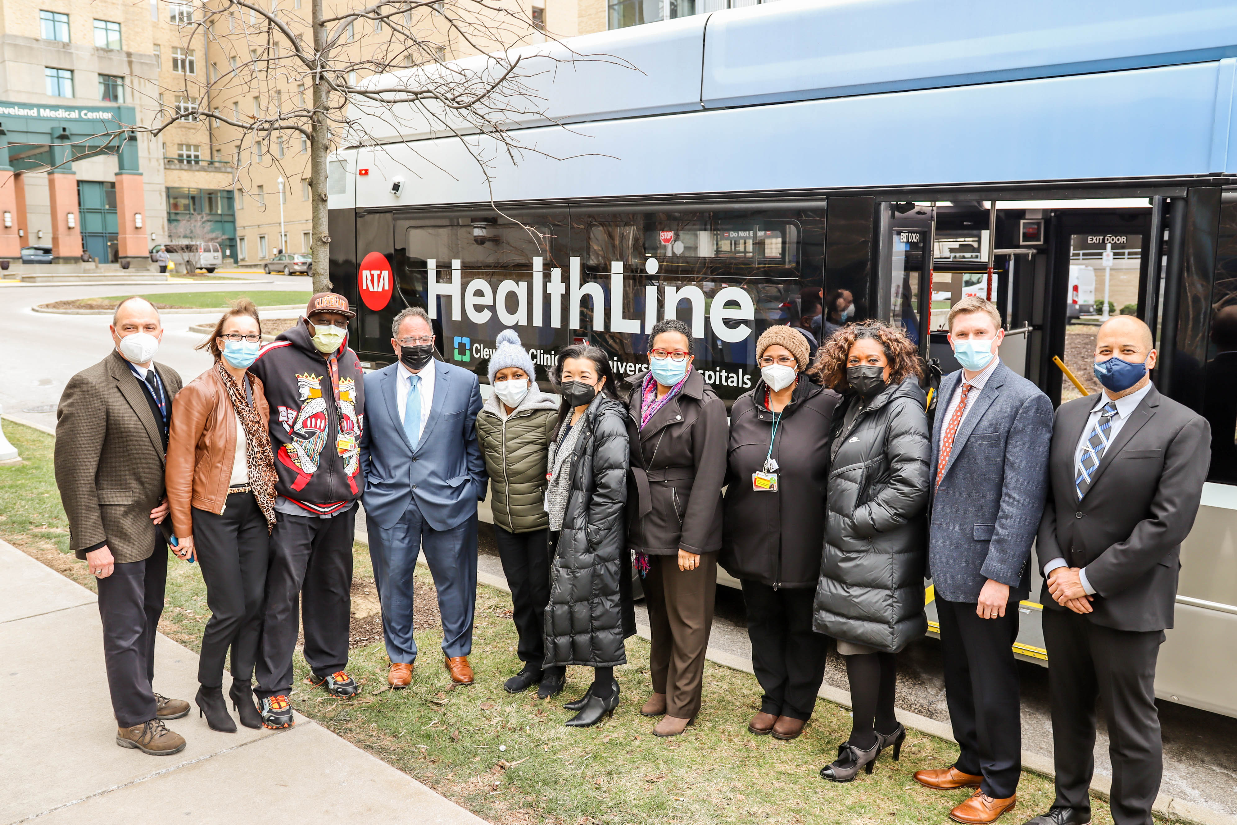  UH Leaders Tour New RTA Bus
